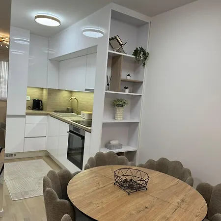 Apartman Lamija *