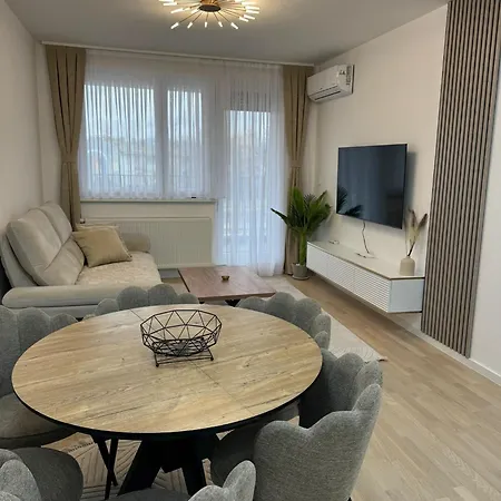 Lamija Apartman